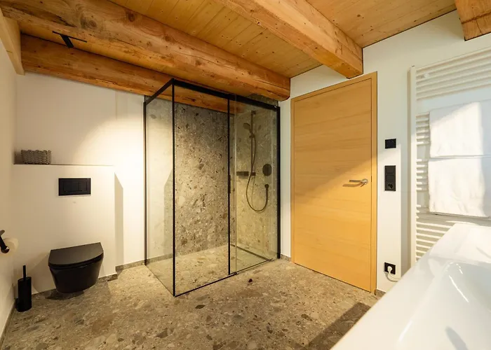 Heimatel - A Huesle Chalet